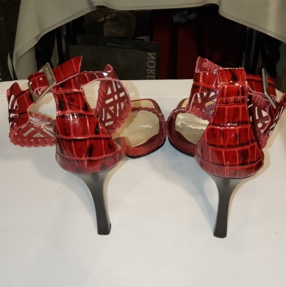 Carlos Santana leather high heel sandals - Picture 3 of 4